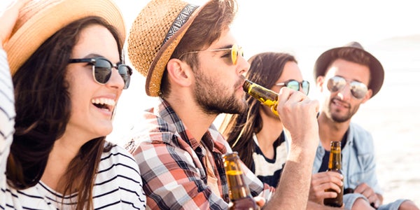 friends drinking beer