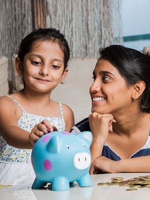 Teach your kids about saving money with a CD Teach your kids about saving money with a CD